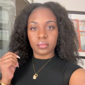 Meet your Posher, Ash